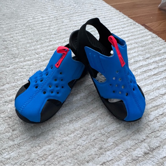 NWT Nike Little Kids Sunray Protect 2 Sandals - Picture 8 of 13